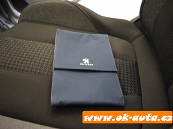 Peugeot,peugeot 5008 1.5 bhdi business 7 míst 10,2020,Katalog,Detail vozidla,ok-auta